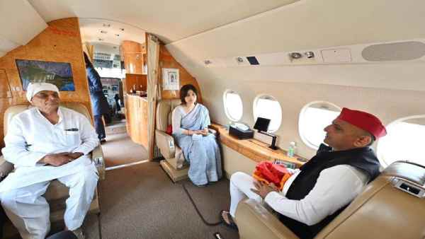 मुलायम के निधन के बाद आया रिश्तों में सुधार 