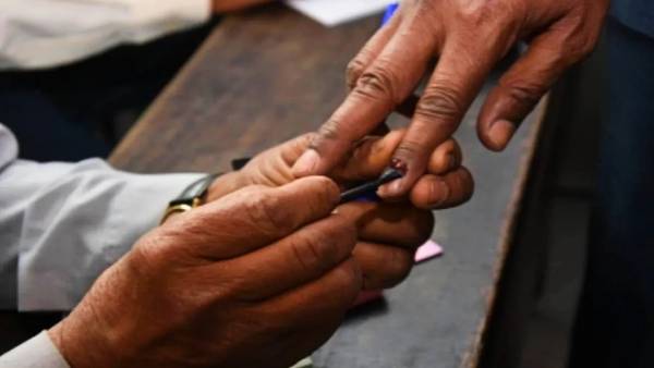 सर्वे में भाजपा की हालत ठीक नहीं