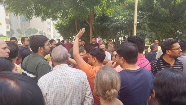 आवारा कुत्तों के हमले से मासूम की मौत
