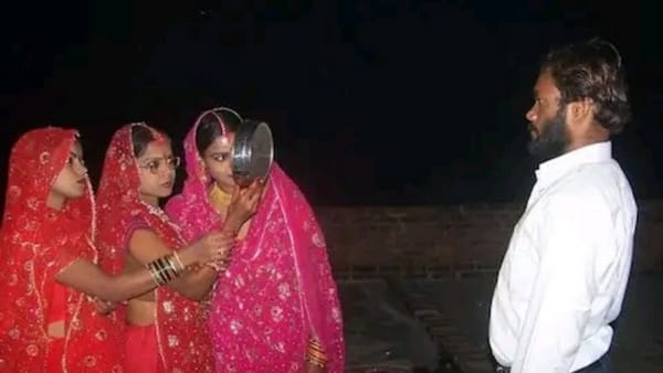 भगवान दशरथ का मानती हैं अवतार