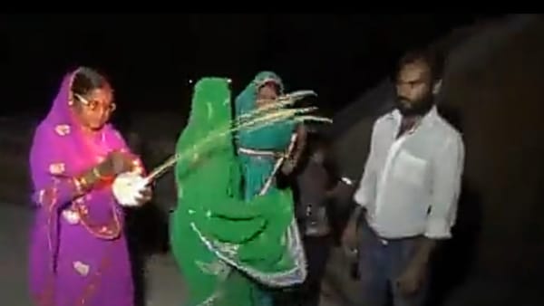 जानिए कैसे हुई शादी