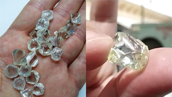 बुंदेलखंड के शहर पन्ना में हीरों की सरकारी नीलामी आयोजित हो रही है बुंदेलखंड के शहर पन्ना में हीरों की सरकारी नीलामी आयोजित हो रही है