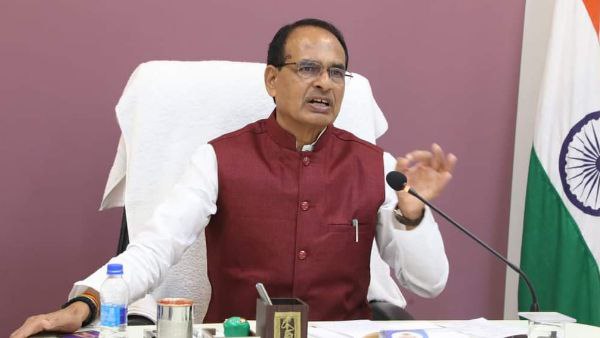 निवेशक और उद्योगपति समिट होने का इंतजार ना करें : CM निवेशक और उद्योगपति समिट होने का इंतजार ना करें : CM