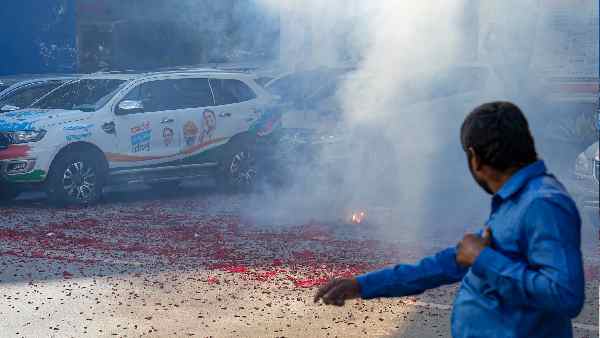 चंडीगढ़ में ग्रीन पटाखे जलाने की छूट चंडीगढ़ में ग्रीन पटाखे जलाने की छूट