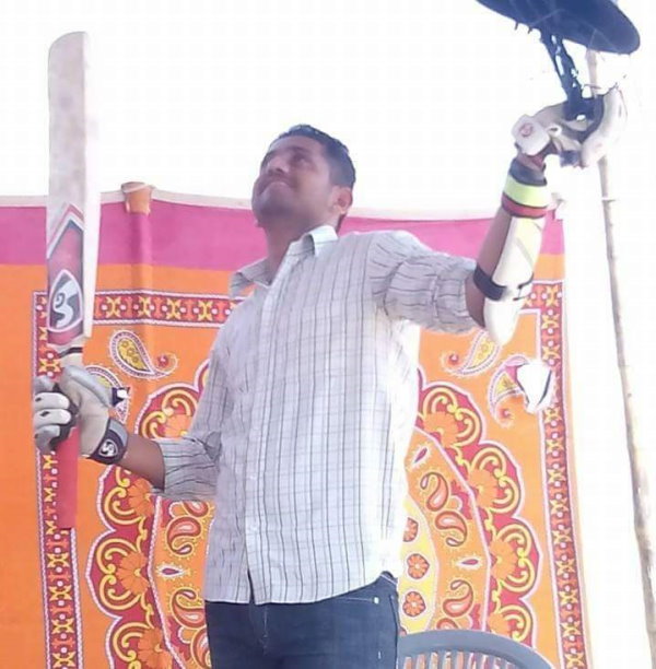 रोजाना सुबह तीन बजे जगते हैं