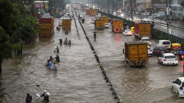 मुंबई में येलो अलर्ट जारी, आज पूरे दिन होगी बारिश 