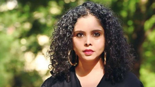 कश्मीर से ताल्लुक रखती हैं राणा