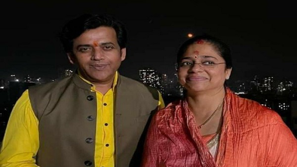 पीले कुर्ते में नजर आए सांसद