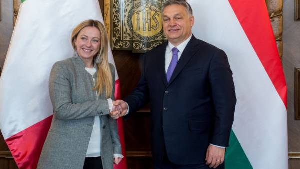 गठबंधन की सरकार आगे क्या करेगी?