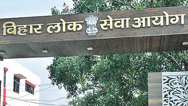 एक ही परिवार के 3 बच्चों ने लहराया परचम