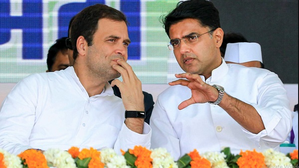 गहलोत-पायलट में CM की कुर्सी को लेकर जंग