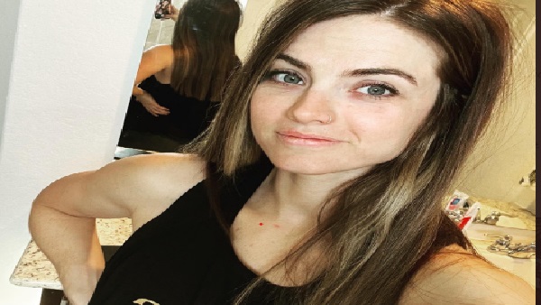 आज तक मुझे ली से प्यारा कोई नहीं मिला आज तक मुझे ली से प्यारा कोई नहीं मिला