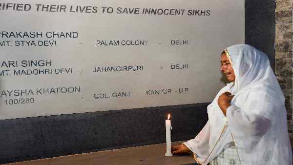 'सिखों के खिलाफ हुए अत्याचारों को याद करना होगा'