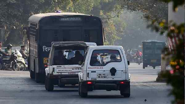 इंदिरा गांधी की हत्या के बाद भड़की थी हिंसा