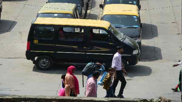 delhi-government-increased-the-fare-of-auto-taxis-new-rate-list-here