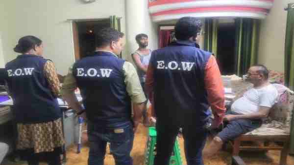 Tikamgarh News: Action of EOW on the locations of Time Keeper posted in Water Resources Department Tikamgarh News: Action of EOW on the locations of Time Keeper posted in Water Resources Department