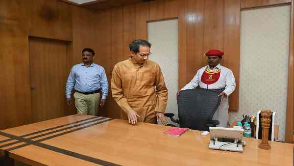 उद्धव का कद बढ़ता गया, बाल ठाकरे की विरासत धूमिल होती गई!