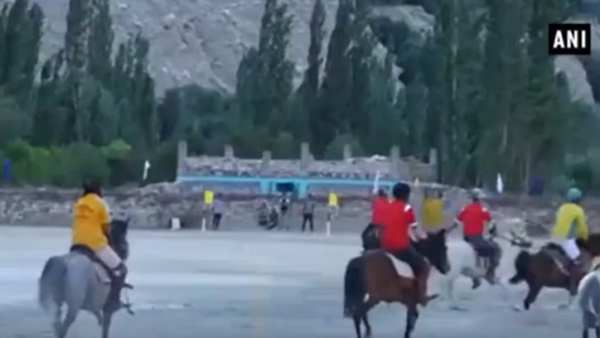 इस साल बड़ी संख्या में आए पर्यटक इस साल बड़ी संख्या में आए पर्यटक