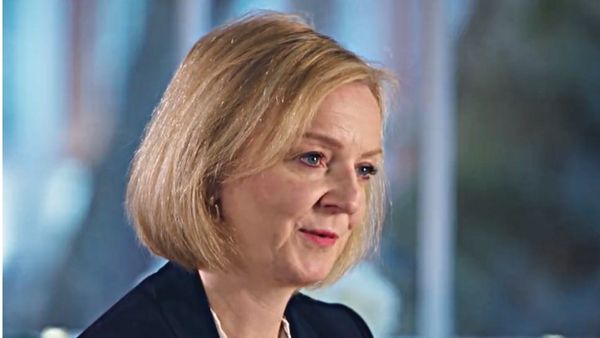 विरोधी सांसदों पर एक्शन ले सकती हैं लिज ट्रस