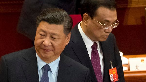 शी जिनपिंग के विचार सर्वप्रथम