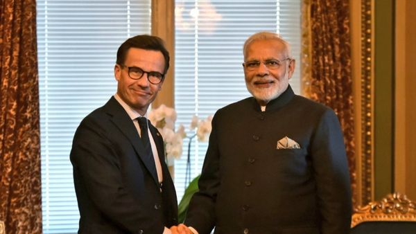 तीसरी सबसे बड़ी पार्टी को मिली सत्ता