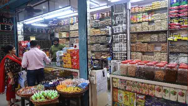 'अब छुट्टे की कोई जगह नहीं रह गई है'