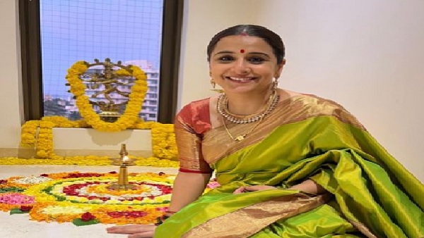 साड़ी में नजर आईं विद्या बालन