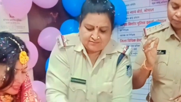 महिला पुलिस अफसरों ने का सेमिनार उड़ान का असर