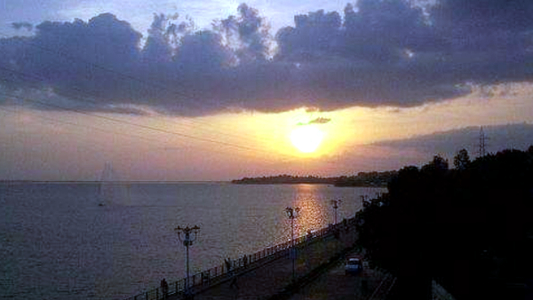 Bhopal : हवाओं का रुख उत्तरी होते ही शहर की फिजाओं में ठंडक Bhopal : हवाओं का रुख उत्तरी होते ही शहर की फिजाओं में ठंडक