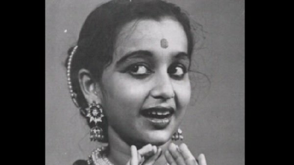 'कोई मेरे पास नहीं आता था'