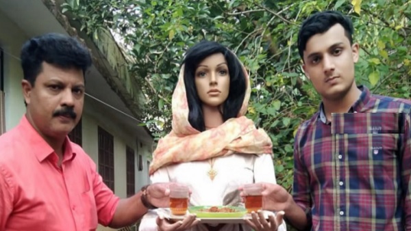 मां की मदद कर रही लेडी रोबोट