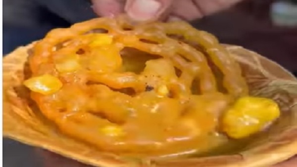 सोशल मीडिया पर भड़के यूजर्स