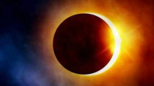 2023 में दिखेगा आंशिक चंद्र ग्रहण