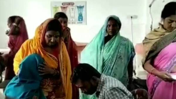 स्वास्थ्य केंद्र में महिलाओं की जान से खिलवाड़ ! स्वास्थ्य केंद्र में महिलाओं की जान से खिलवाड़ !