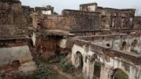 स्थानीय लोग बुलाते हैं भरतखंड का पक्का