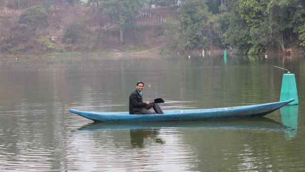संथाली या पारंपरिक नाम वाले प्रवासी पक्षी