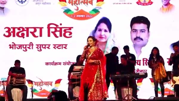 'लहंगा लखनऊआ' गाने पर चले ईंट पत्थर 'लहंगा लखनऊआ' गाने पर चले ईंट पत्थर