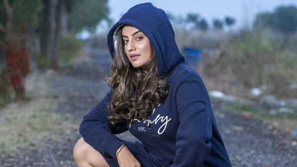 Akshara Singh का कुछ यूं आया रिएक्शन