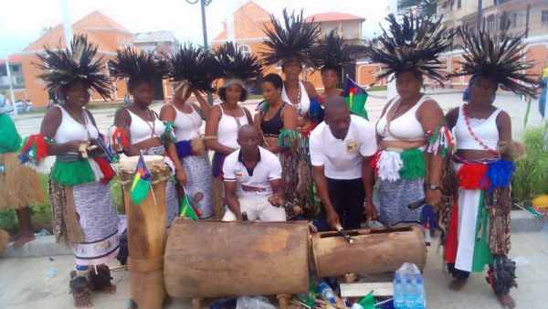 70 कलाकारों ने की कमाल की मेहनत 70 कलाकारों ने की कमाल की मेहनत