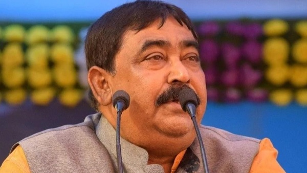 ED ने पशु तस्करी मामले में TMC नेता को किया गिरफ्तार ED ने पशु तस्करी मामले में TMC नेता को किया गिरफ्तार