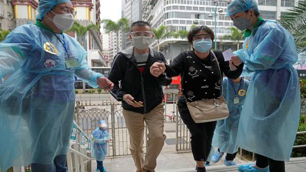 चीन में बच्चों की ऑनलाइन पढ़ाई