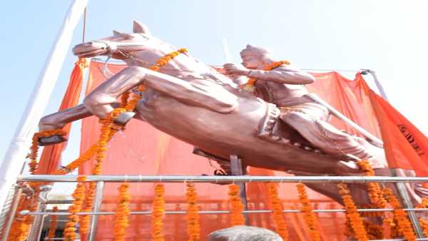 अवंती बाई की लोधी प्रतिमा का किया अनावरण 