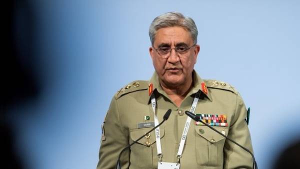 देश-विदेश में संपत्ति होने का खुलासा