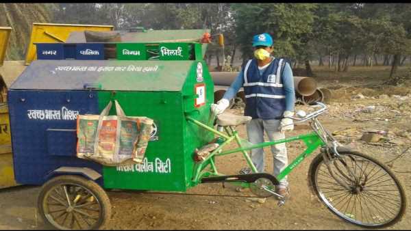 ठेका एजेंसी के हाथों शहर की सफाई व्यवस्था ठेका एजेंसी के हाथों शहर की सफाई व्यवस्था