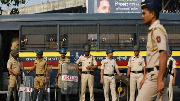 क्यों नहीं मिलती छुट्टी क्यों नहीं मिलती छुट्टी