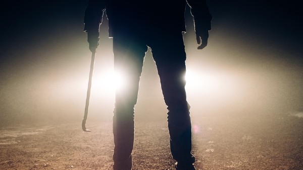 बिना सिर का शव मिला