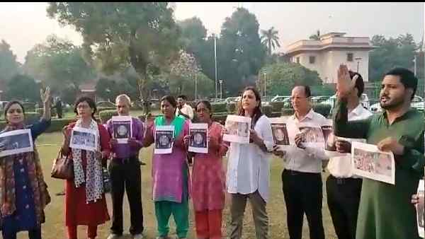 मैंने सोचा था कि मेरी बेटी को न्याय मिलेगा...पीड़िता की मां