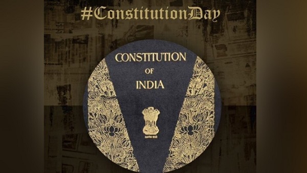 'भारत का संविधान सबसे लंबा है और हाथ से लिखा है'