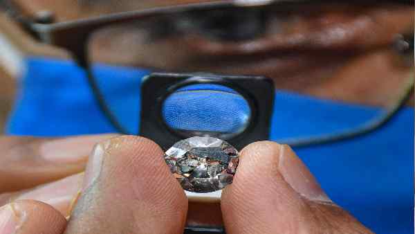 आम आदमी पार्टी इन सीटों को सबसे सुरक्षित समझ रही है