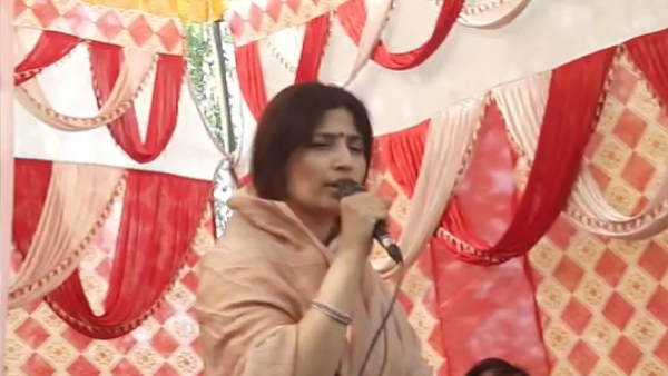 Mainpuri byelection 2022 Dimple Yadavs big statement said SP leaders should not sleep in their homes on the 4th Mainpuri byelection 2022 Dimple Yadavs big statement said SP leaders should not sleep in their homes on the 4th